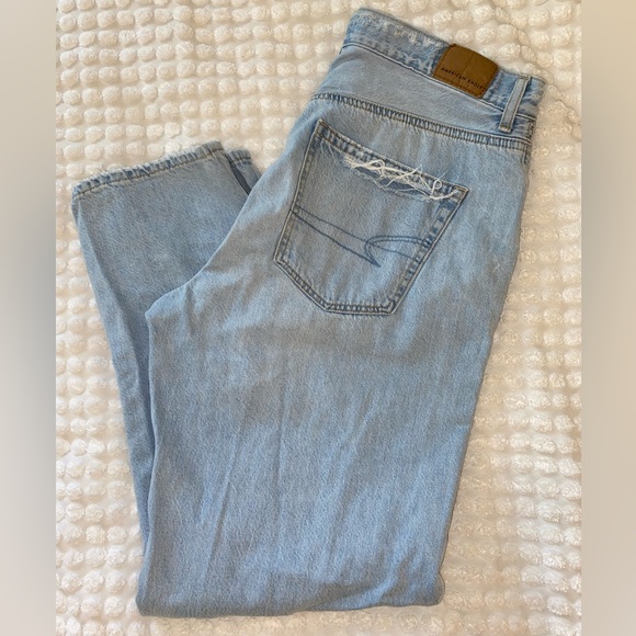 AE Ripped Mom Jeans - Picture 4 of 6